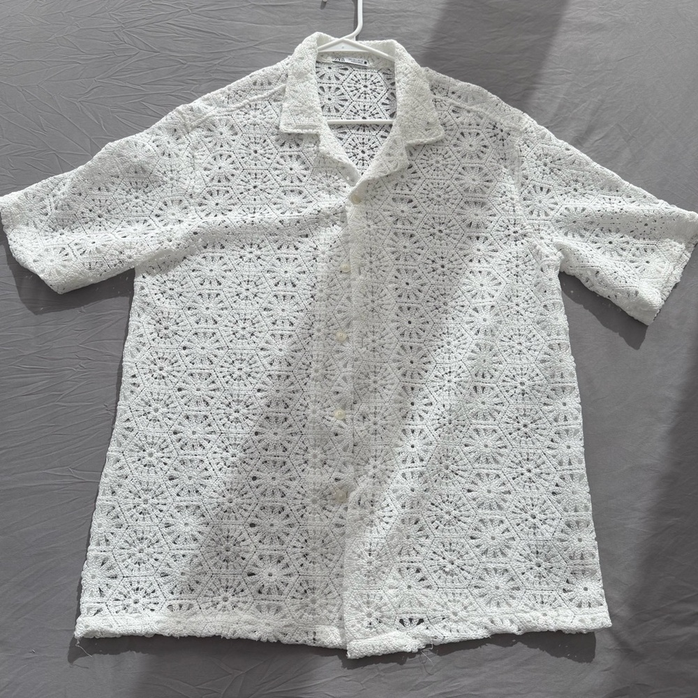 Zara White shirt Size L